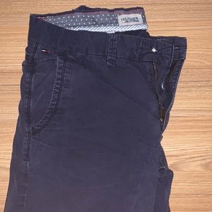 HILFIGER KHAKI SHORTS